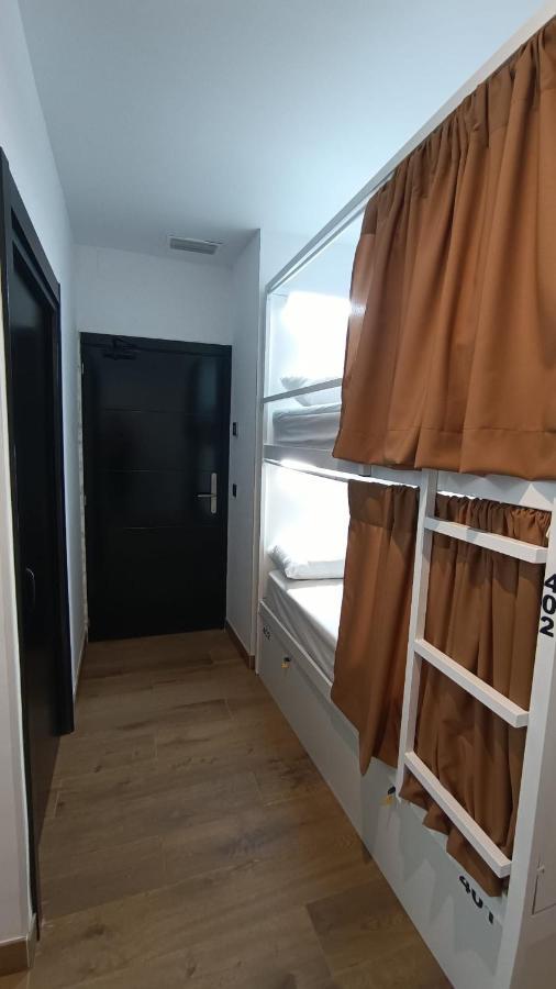 Bed in 4-Bed Mixed Dormitory Room